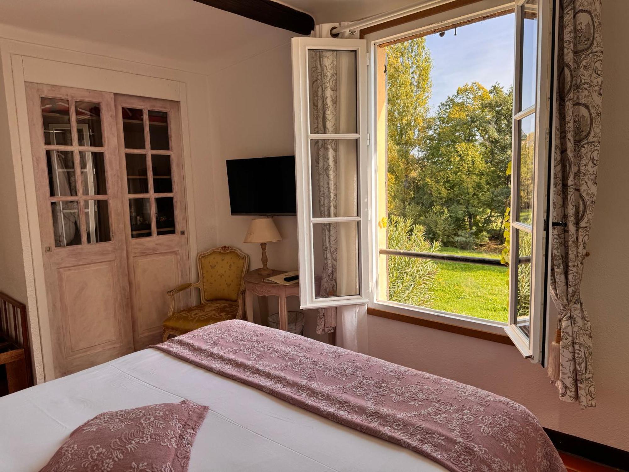 Hotel-restaurant Le Moulin De La Camandoule Hotel 3*