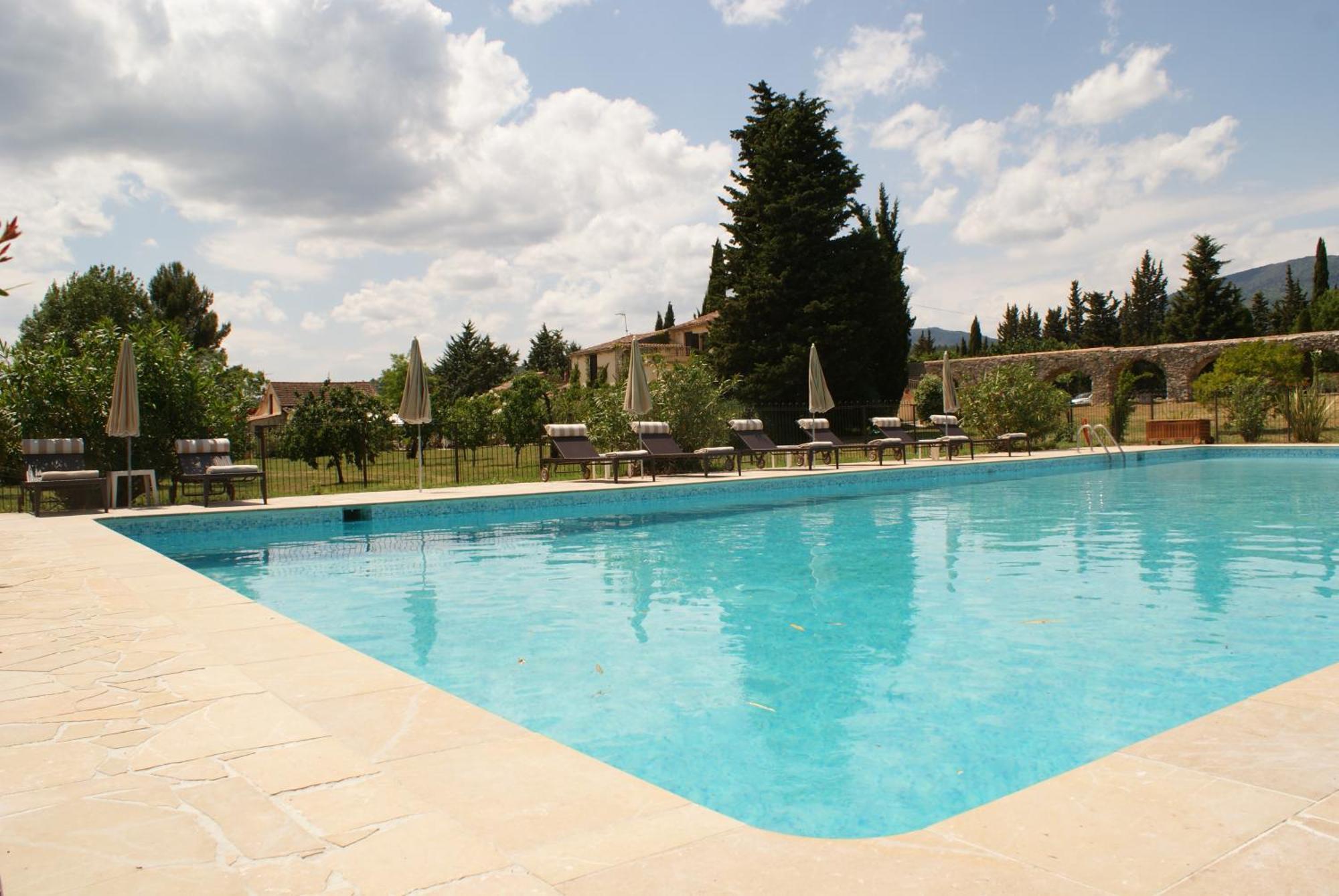 Hotel-restaurant Le Moulin De La Camandoule Hotel 3*